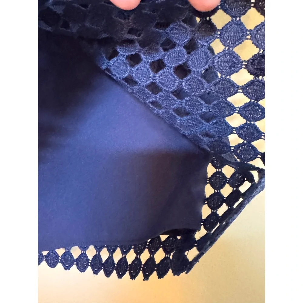 Sail to Sable Navy Blue Circle Lace Long Sleeve Shift Dress Mini Size 4 - Picture 7 of 13